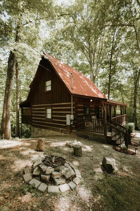 סביירוויל Southern Oak Cabin - Newly Remodeled - Close To All Attractions מראה חיצוני תמונה